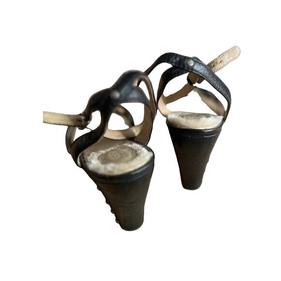 UGG Black Leather Ankle Strap Studded Wedge Heel Summer Sandals Size 8.5 - Picture 5 of 9